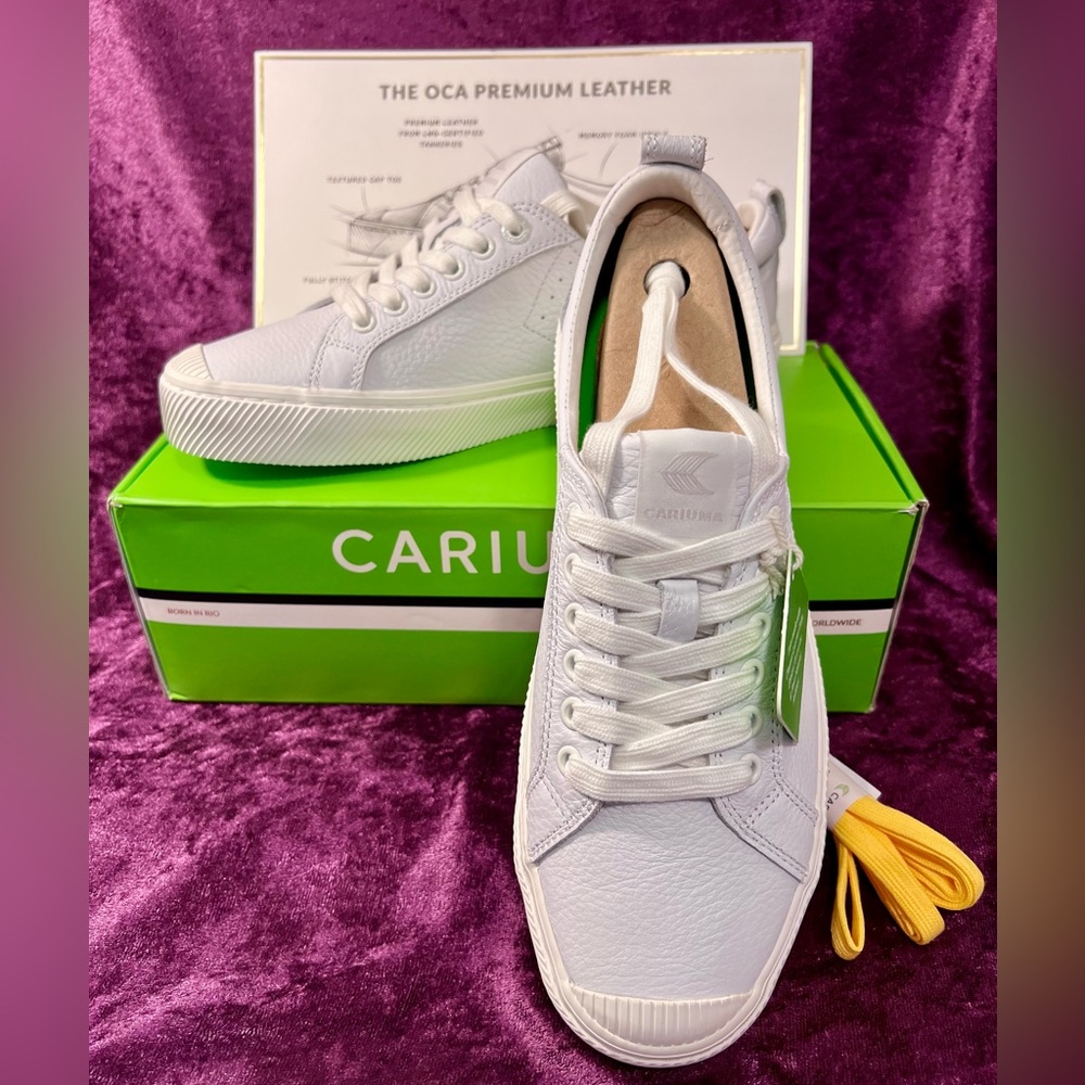 Cariuma OCA Premium White Leather Sneakers. NWT M9.5 W11